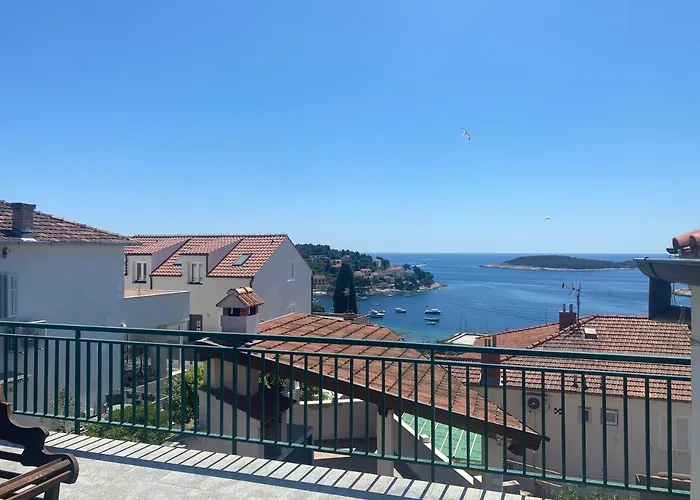 Sky View Of Hell Islands アパート *