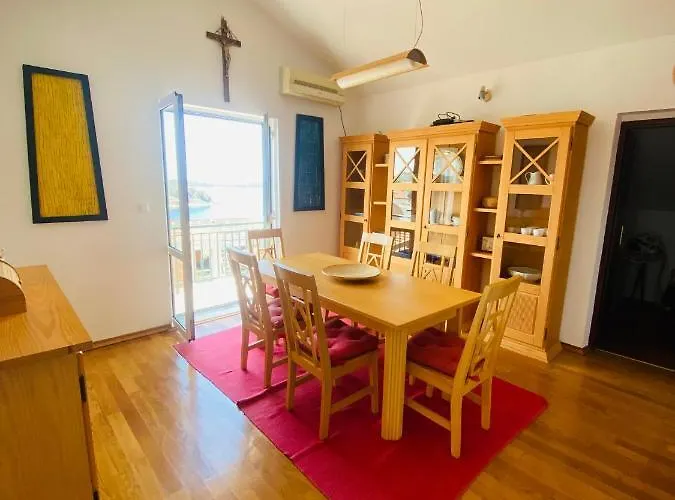 Sky View Of Hell Islands * フヴァル