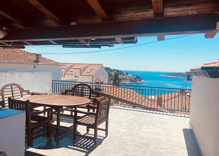 Sky View Of Hell Islands * 흐바르